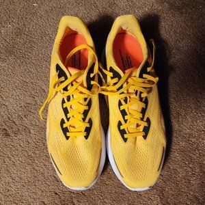 Saucony Running Shoe Size 11